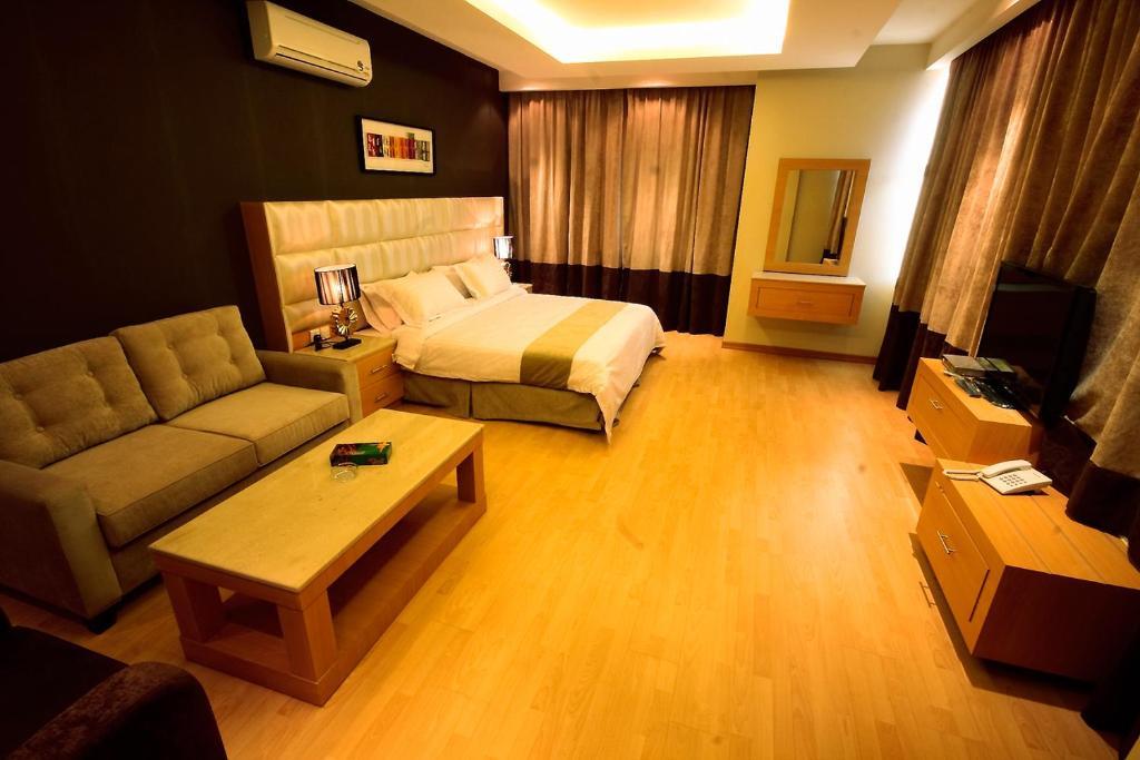 Meera Suites Riad Exterior foto